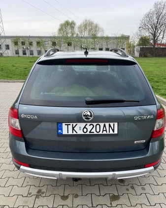 Skoda Octavia cena 49500 przebieg: 255000, rok produkcji 2016 z Kielce małe 79